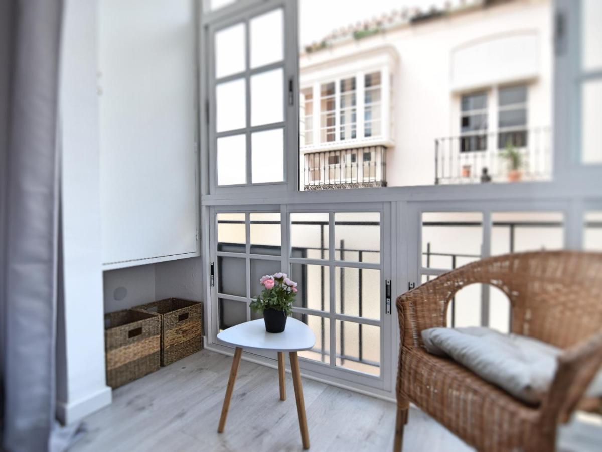 Huerto Del Conde Apartment Malaga Ngoại thất bức ảnh