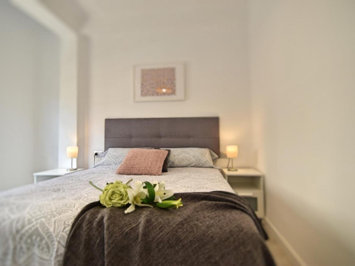 Huerto Del Conde Apartment Malaga Ngoại thất bức ảnh